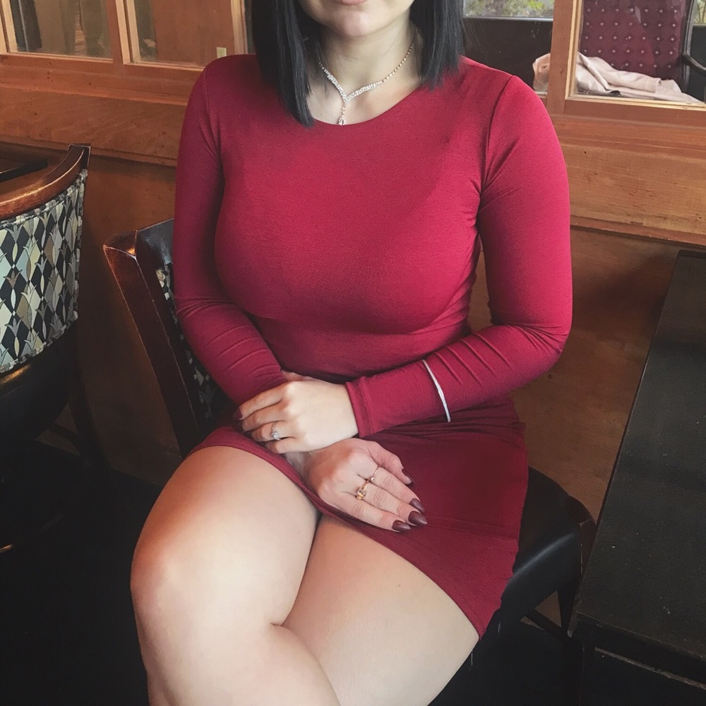 Red Dress - Picture 2 of 2